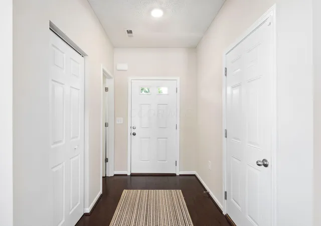 Photo 4 of Single family home for sale at 2849 Sussex Pl Dr, Grove City, OH 43123 | MLS# 226034025 | Listing updated on 2026-09-08