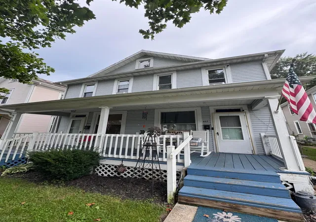 Photo 1 of Multi family home for sale at 422 E 5th Avenue, Lancaster, OH 43130 | MLS# 226034183 | Listing updated on 2026-10-01