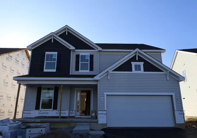 Single family home for sale at 1119 Jeffrey Ln, Grove City, OH 43123 | MLS# 226033831