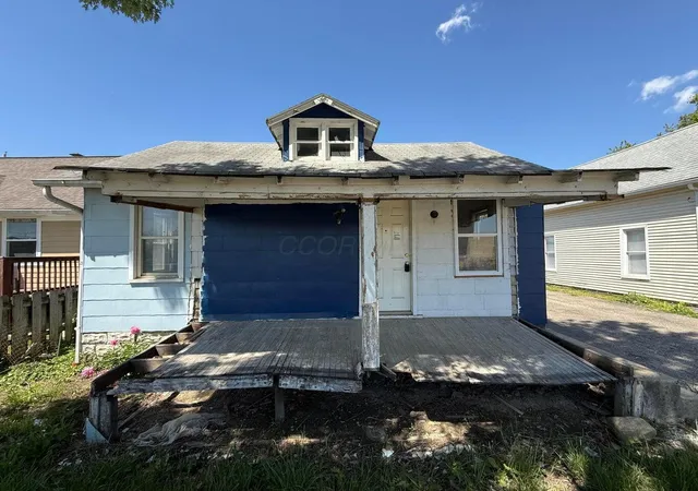 Photo 3 of Single family home for sale at 883 Barnett Rd, Columbus, OH 43227 | MLS# 226033968 | Listing updated on 2026-09-17