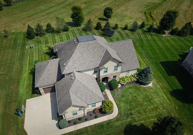 Photo 2 of Single family home for sale at 1404 Guilford Rd, Delaware, OH 43015 | MLS# 226033884 | Listing updated on 2026-09-08