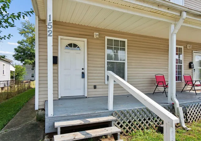 Photo 2 of Multi family home for sale at 152 154 S Cypress Ave, Columbus, OH 43222 | MLS# 226035694 | Listing updated on 2026-10-01