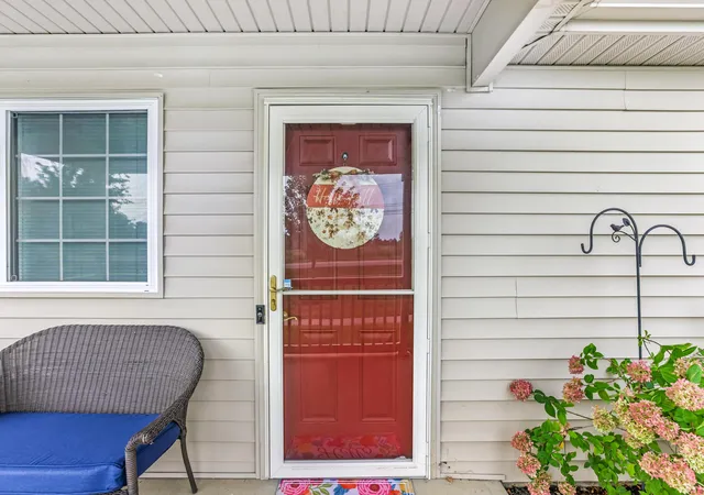 Listing Photo 4 - Condo for sale in building located at 4953 Ebright Rd, Canal Winchester, OH 43110 - Unit #12