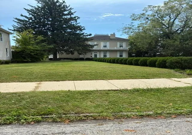 Photo 1 of Sale Pending at 501 E Market St, Washington Court House, OH 43160 | MLS# 226033887 | Listing updated on 2026-09-05