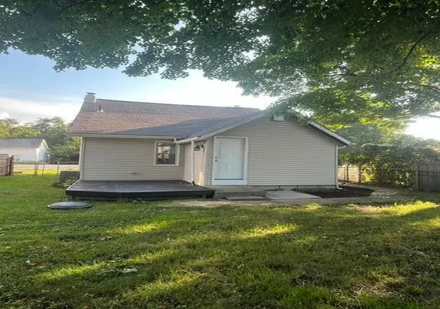 Photo 4 of Single family home for sale at 75 W Columbus St, Lithopolis, OH 43136 | MLS# 226033890 | Listing updated on 2026-09-05
