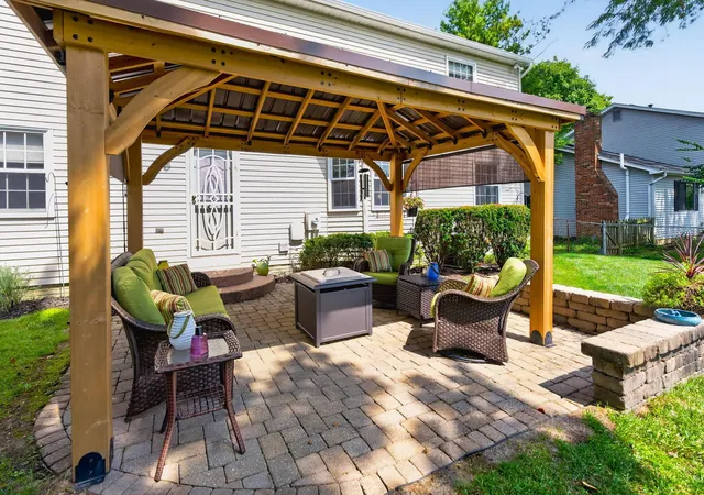 Photo 3 of Single family home for sale at 1691 Ramblewood Ave, Columbus, OH 43235 | MLS# 226033986 | Listing updated on 2026-10-09