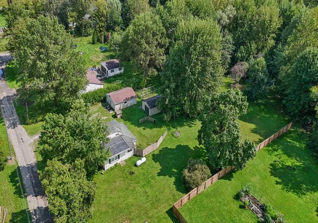 Photo 4 of Single family home for sale at 13609 Halloon Ln SW, Pataskala, OH 43062 | MLS# 226033921 | Listing updated on 2026-09-21