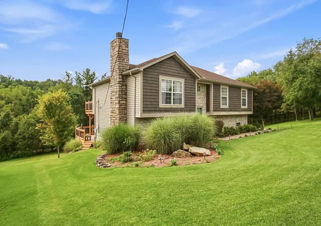 Single family home for sale at 6720 Layman Dr, Nashport, OH 43830 | MLS# 226034034 | Listing updated on 2026-09-15