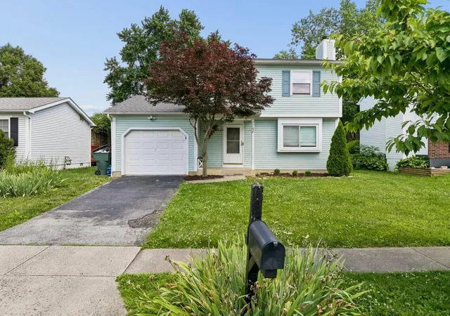 Photo 2 of Single family home for sale at 7768 Kiowa Way, Columbus, OH 43085 | MLS# 226033958 | Listing updated on 2026-09-14