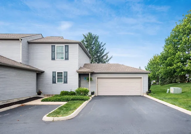 Photo 2 of Condo for sale at 5626 Barney Ln, Columbus, OH 43235 | MLS# 226034117 | Listing updated on 2026-09-12