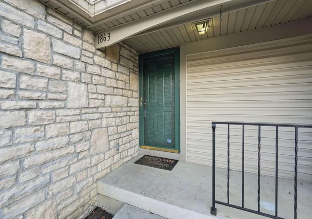 Photo 3 of Condo for sale at 1863 Ridgebury Dr #45D, Hilliard, OH 43026 | MLS# 226033932 | Listing updated on 2026-09-14
