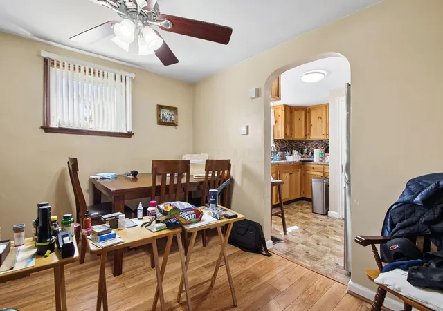 Photo 2 of Single family home for sale at 2422 Bretton Pl, Columbus, OH 43211 | MLS# 226034112 | Listing updated on 2026-10-06