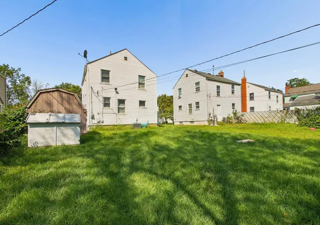 Photo 9 of Single family home for sale at 2422 Bretton Pl, Columbus, OH 43211 | MLS# 226034112 | Listing updated on 2026-10-06