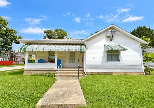 Photo 1 of Sale Pending at 606 E Hunter St, Logan, OH 43138 | MLS# 226033966 | Listing updated on 2026-09-12
