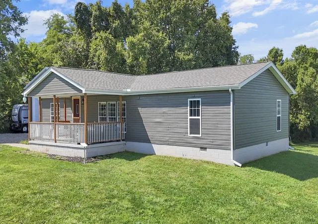 Photo 3 of Single family home for sale at 2215 Mcdonald Hl Rd, Frankfort, OH 45628 | MLS# 226034768 | Listing updated on 2026-09-25