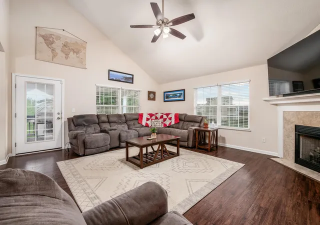 Photo 3 of Single family home for sale at 792 Francis Dr, Heath, OH 43056 | MLS# 226034000 | Listing updated on 2026-09-09