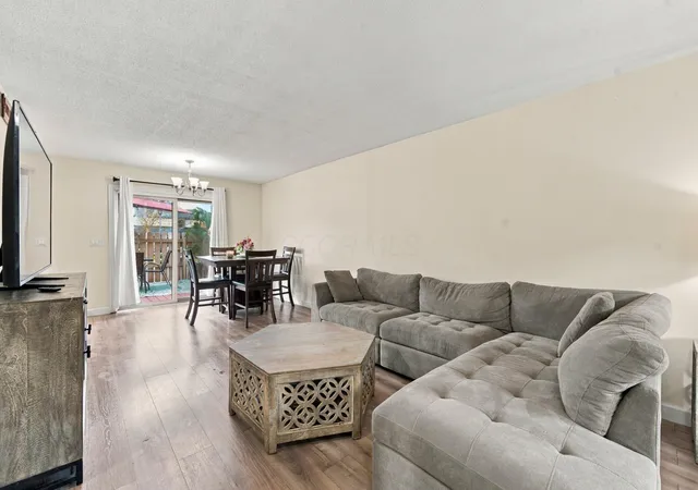 Photo 3 of Condo for sale at 1595 Hallworth Ct, Columbus, OH 43232 | MLS# 226039281 | Listing updated on 2026-10-21