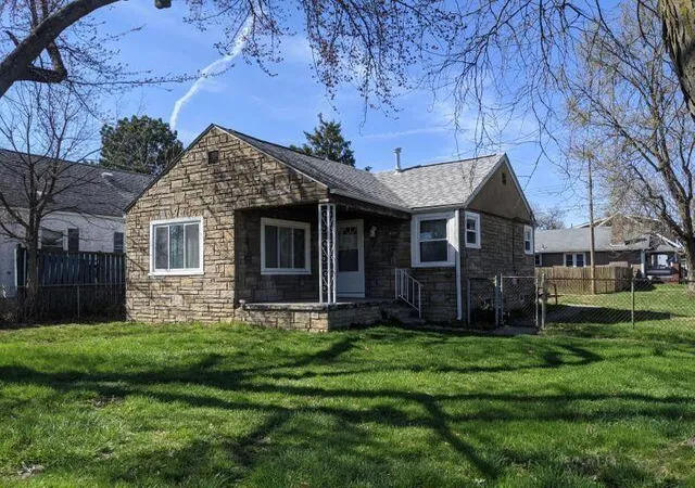Photo 2 of Single family home for sale at 1914 W Mound St, Columbus, OH 43223 | MLS# 226033992 | Listing updated on 2026-09-07