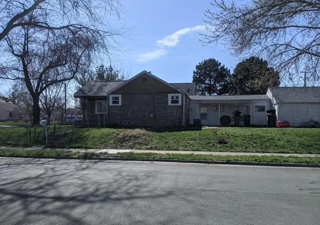 Photo 3 of Single family home for sale at 1914 W Mound St, Columbus, OH 43223 | MLS# 226033992 | Listing updated on 2026-09-07