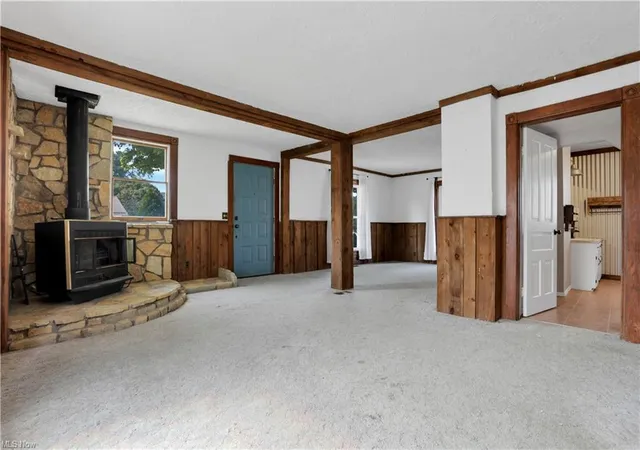 Photo 3 of Single family home for sale at 156 N Sugar St, Saint Louisville, OH 43071 | MLS# 226034078 | Listing updated on 2026-10-05