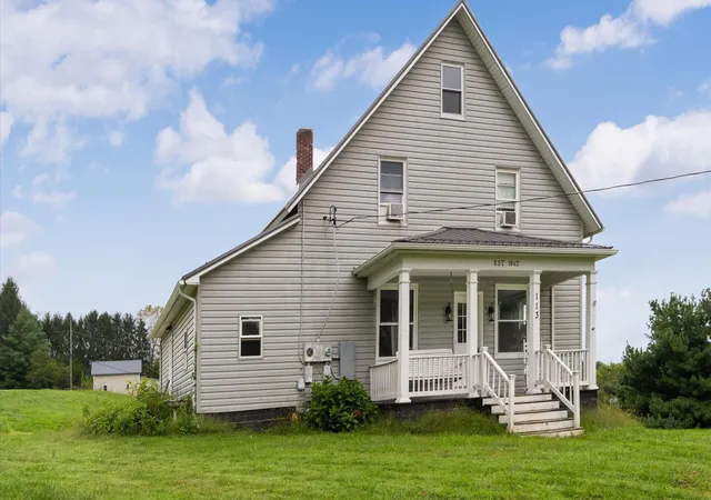 Photo 1 of Single family home for sale at 113 Mill St, Glenford, OH 43739 | MLS# 226034011 | Listing updated on 2026-09-26