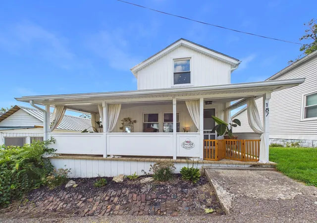 Photo 1 of Single family home for sale at 187 9th Street, Lancaster, OH 43130 | MLS# 226034002 | Listing updated on 2026-09-14