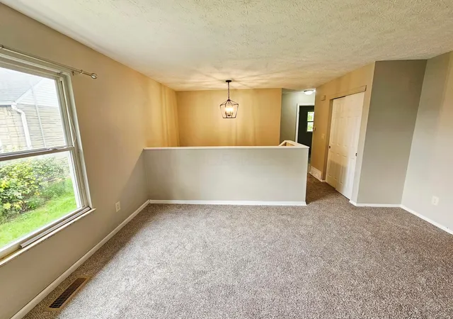 Photo 2 of Single family home for sale at 2779 Mcguffey Rd, Columbus, OH 43211 | MLS# 226034231 | Listing updated on 2026-09-23