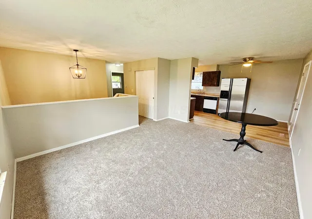 Photo 4 of Single family home for sale at 2779 Mcguffey Rd, Columbus, OH 43211 | MLS# 226034231 | Listing updated on 2026-09-23