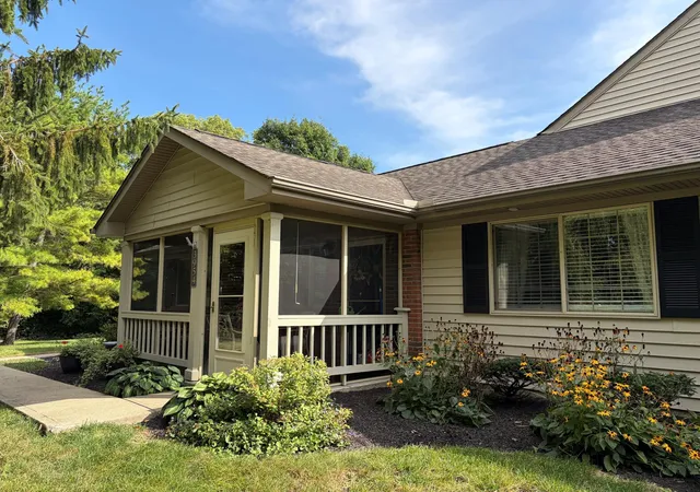 Photo 1 of Condo for sale at 3954 Wiston Dr, Groveport, OH 43125 | MLS# 226034035 | Listing updated on 2026-09-17
