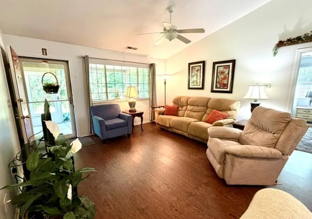 Photo 3 of Condo for sale at 3954 Wiston Dr, Groveport, OH 43125 | MLS# 226034035 | Listing updated on 2026-09-17