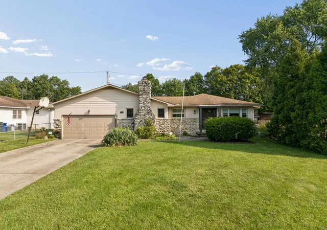 Photo 1 of Single family home for sale at 1120 Woodmere Rd, Columbus, OH 43220 | MLS# 226034665 | Listing updated on 2026-09-14