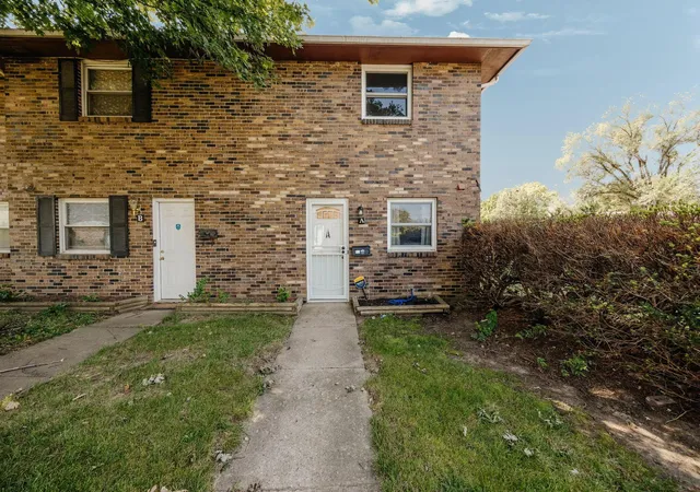 Photo 1 of Condo for sale at 1226 Woodbrook Cir #A, Columbus, OH 43223 | MLS# 226034280 | Listing updated on 2026-10-06