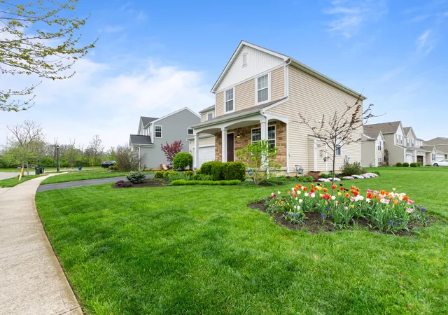 Photo 2 of Single family home for sale at 3958 Snowshoe Ave, Grove City, OH 43123 | MLS# 226034044 | Listing updated on 2026-09-15