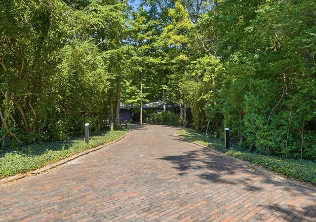 Photo 3 of Single family home for sale at 303 Glenridge Rd, Dayton, OH 45429 | MLS# 226034454 | Listing updated on 2026-10-01