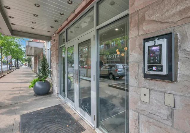 Photo 3 of Condo for sale at 845 N High St #408, Columbus, OH 43215 | MLS# 226034087 | Listing updated on 2026-09-08