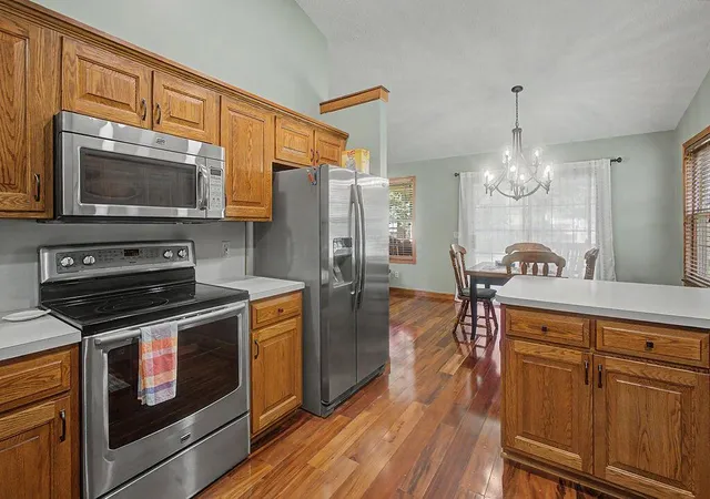 Photo 3 of Single family home for sale at 3171 Apple Valley Dr, Howard, OH 43028 | MLS# 226034053 | Listing updated on 2026-09-22