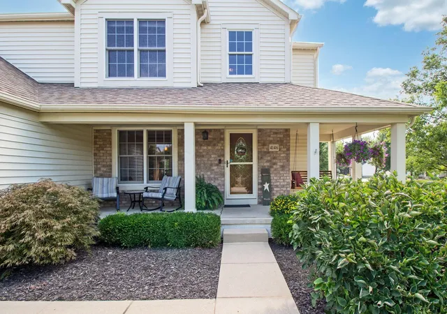 Photo 3 of Single family home for sale at 4146 Hoffman Farms Dr, Hilliard, OH 43026 | MLS# 226034081 | Listing updated on 2026-10-07
