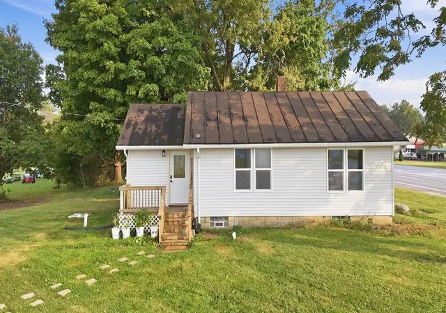 Photo 1 of Sale Pending at 3772 Ohio 39, Shelby, OH 44875 | MLS# 226034626 | Listing updated on 2026-09-28