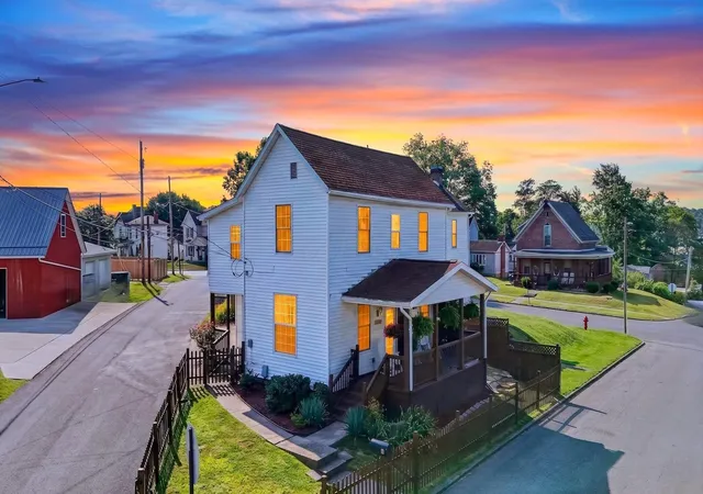 Photo 1 of Single family home for sale at 10 Burlington Rd, Jackson, OH 45640 | MLS# 226034086 | Listing updated on 2026-09-11