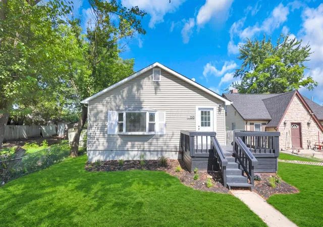 Photo 2 of Single family home for sale at 238 Delray Rd, Columbus, OH 43207 | MLS# 226034151 | Listing updated on 2026-09-08
