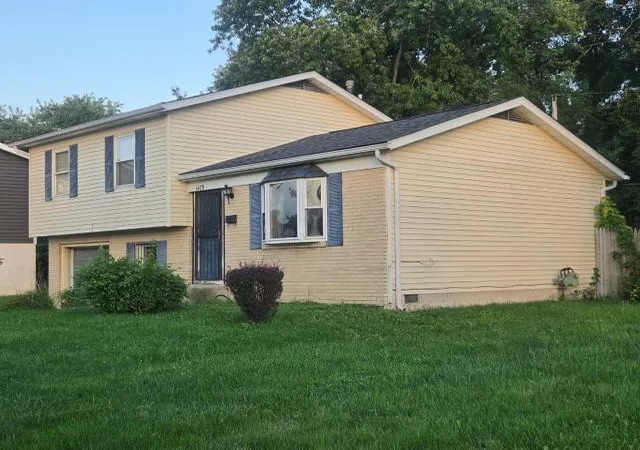 Photo 1 of Sale Pending at 1479 Yates Dr, Columbus, OH 43207 | MLS# 226034110 | Listing updated on 2026-09-16