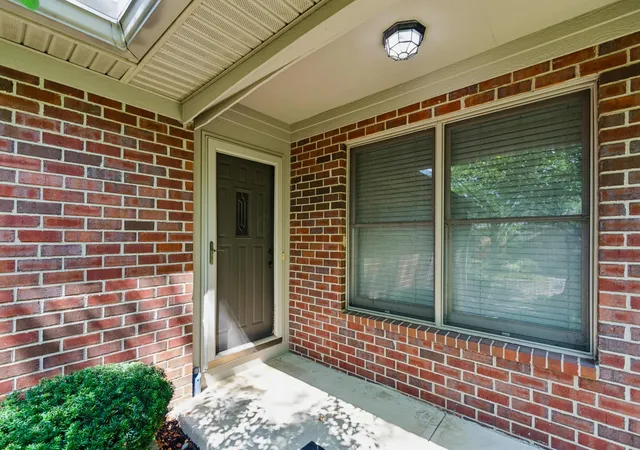Photo 2 of Condo for sale at 5554 Brighton Hl Ln, Dublin, OH 43016 | MLS# 226034240 | Listing updated on 2026-09-15