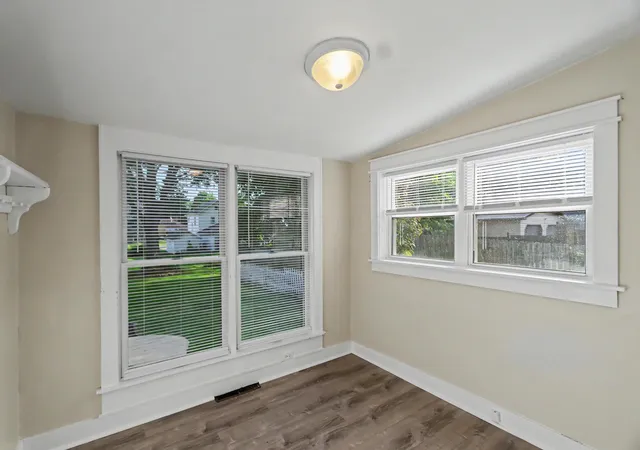 Photo 3 of Sale Pending at 133 Wolfe Ave, Mansfield, OH 44907 | MLS# 226034147 | Listing updated on 2026-09-29
