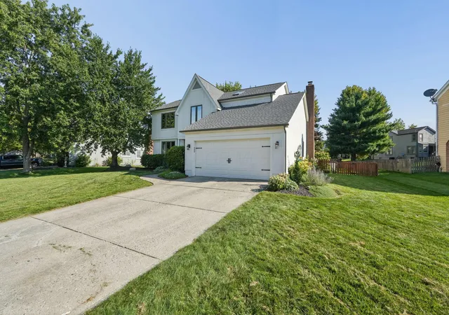 Photo 4 of Single family home for sale at 678 Westray Dr, Westerville, OH 43081 | MLS# 226034418 | Listing updated on 2026-09-11