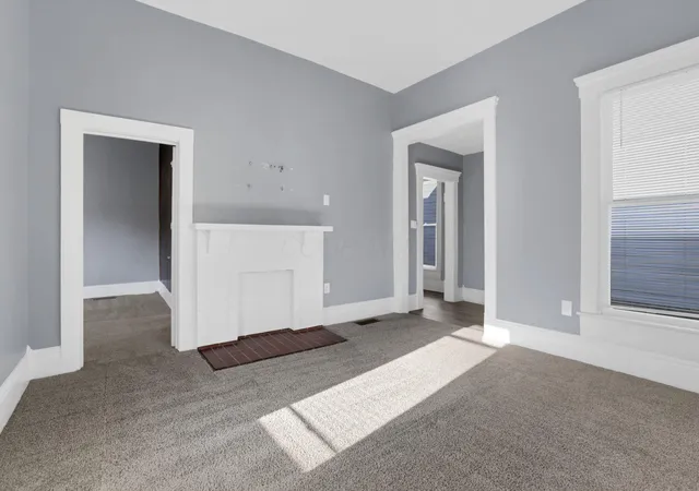 Photo 2 of Single family home for sale at 645 E Mulberry St, Lancaster, OH 43130 | MLS# 226034455 | Listing updated on 2026-09-10
