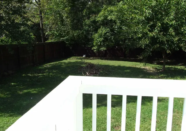 Photo 3 of Sale Pending at 14549 Zion Rd, Thornville, OH 43076 | MLS# 226034177 | Listing updated on 2026-10-23