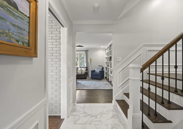 Photo 3 of Single family home for sale at 1561 Kirkley Rd, Columbus, OH 43221 | MLS# 226034620 | Listing updated on 2026-09-15