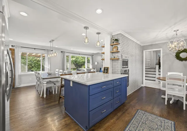 Photo 4 of Single family home for sale at 1561 Kirkley Rd, Columbus, OH 43221 | MLS# 226034620 | Listing updated on 2026-09-15