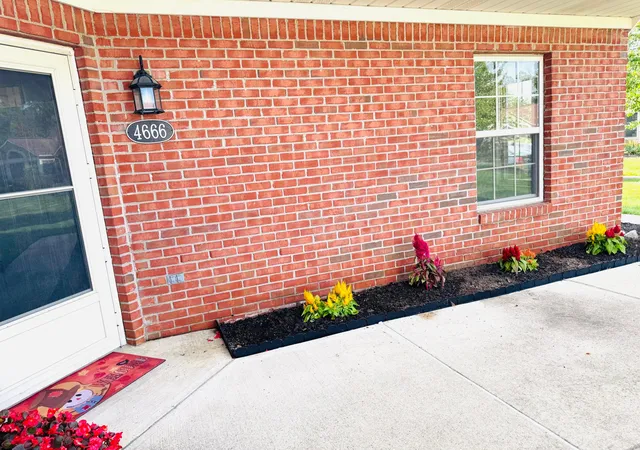 Photo 2 of Condo for sale at 4666 Wenham Park #28, Columbus, OH 43230 | MLS# 226034195 | Listing updated on 2026-09-10