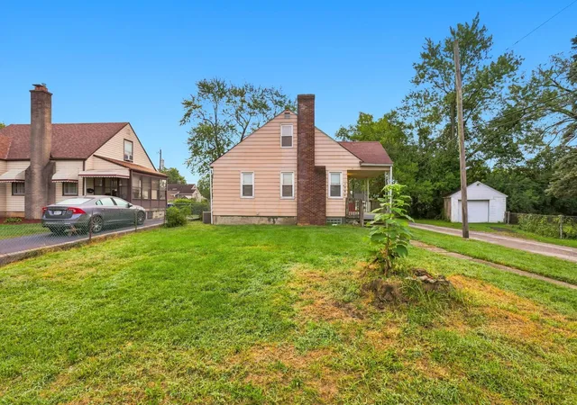 Single family home for sale at 1080 Meadowdale Ave, Columbus, OH 43219 | MLS# 226034365